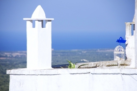 Edificio bianco ad Ostuni